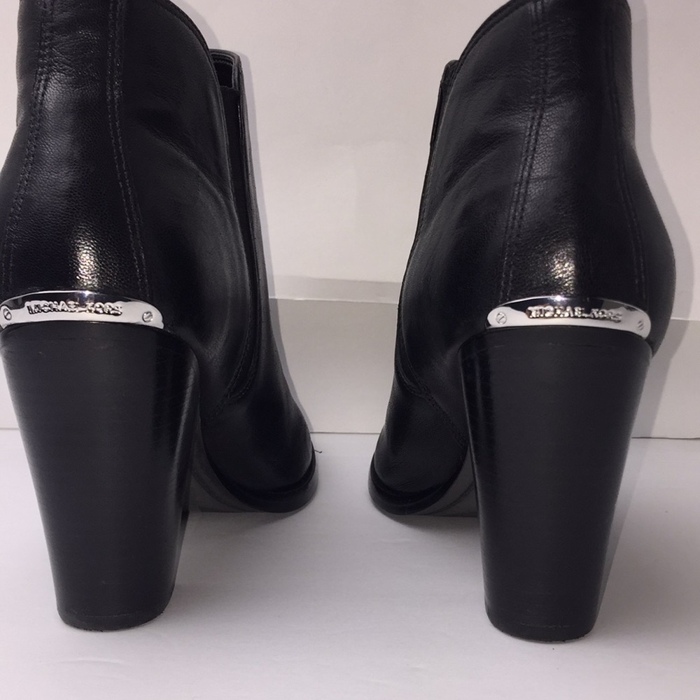 Michael Kors ankle booties size: 9 - Picture 9 of 16